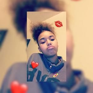 Meet your Posher, Amya